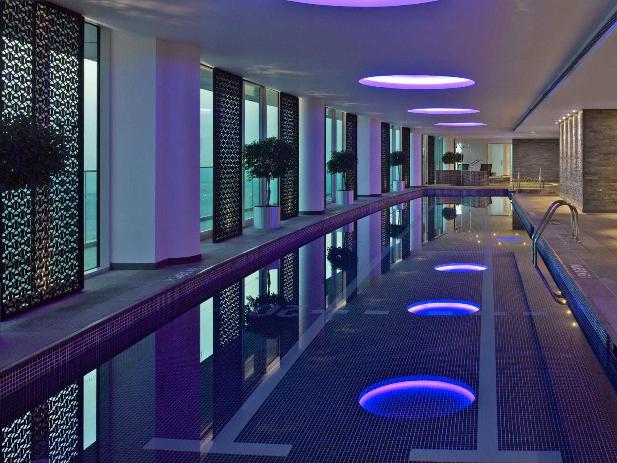 Intercontinental Residence Suites Dubai Festival City By Ihg Zewnętrze zdjęcie The pool at the InterContinental London The O2