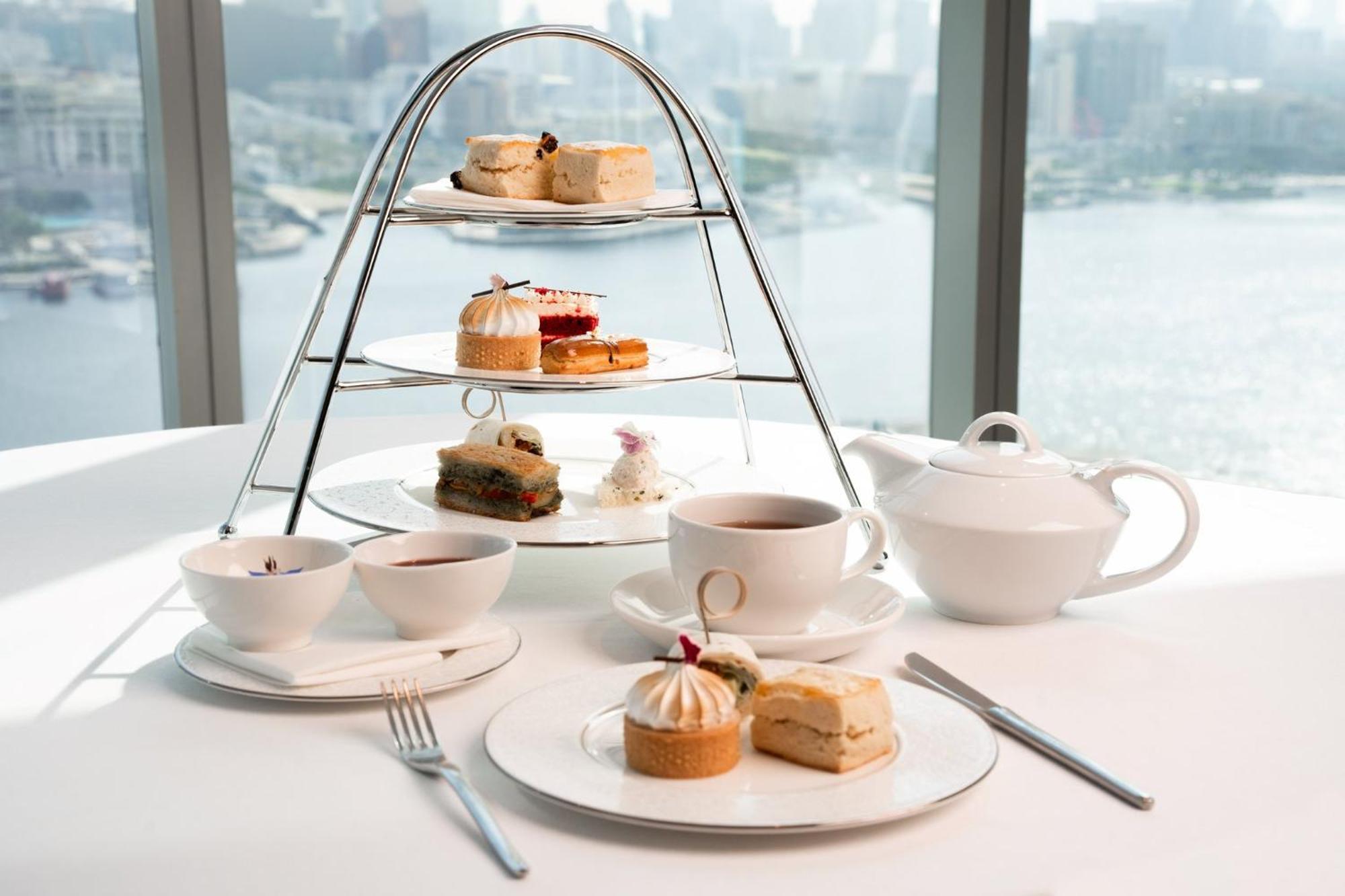 Intercontinental Residence Suites Dubai Festival City By Ihg Zewnętrze zdjęcie Afternoon tea at the InterContinental Hotel, Sydney