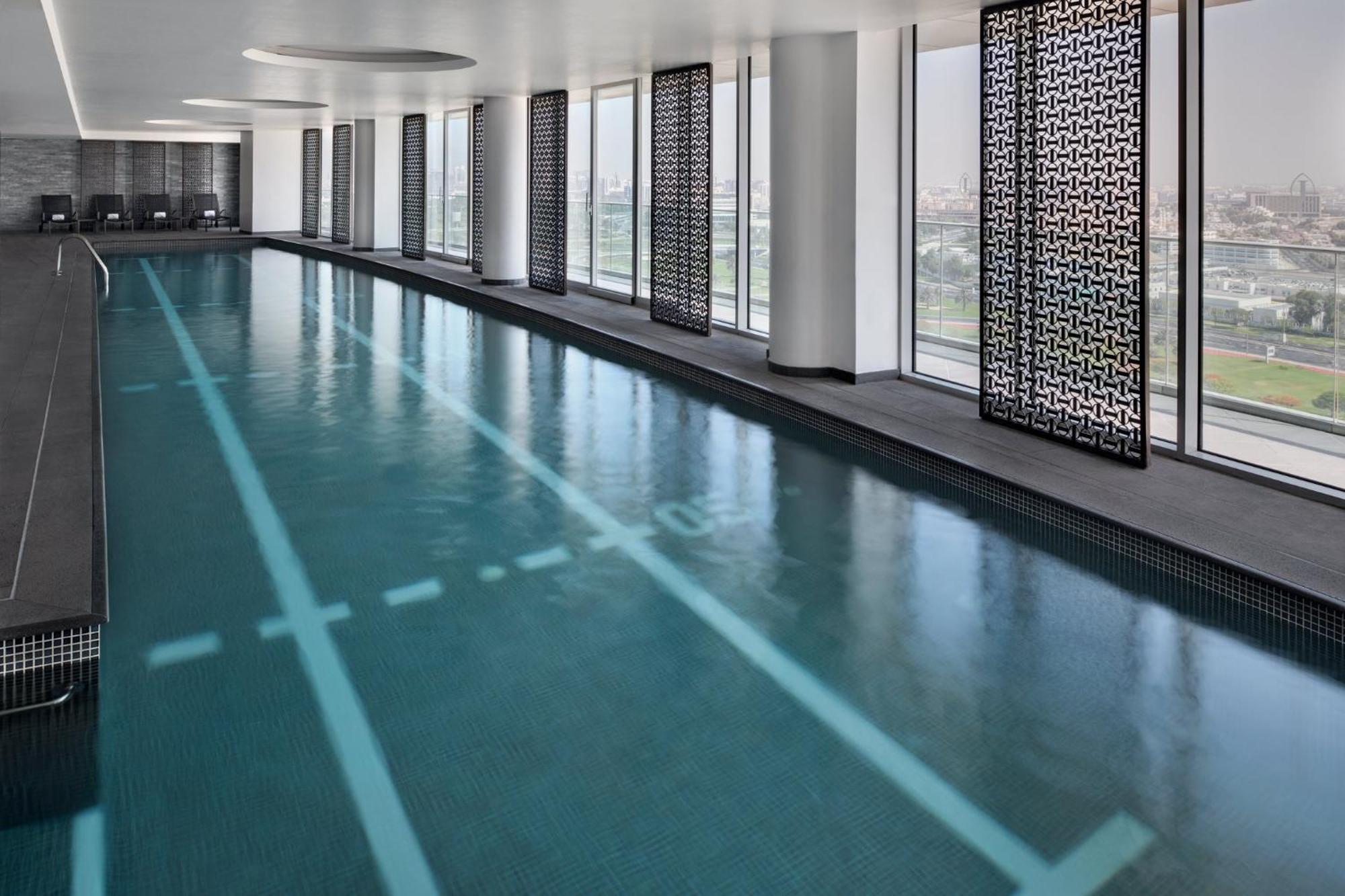 Intercontinental Residence Suites Dubai Festival City By Ihg Zewnętrze zdjęcie The pool at the Address Downtown Dubai