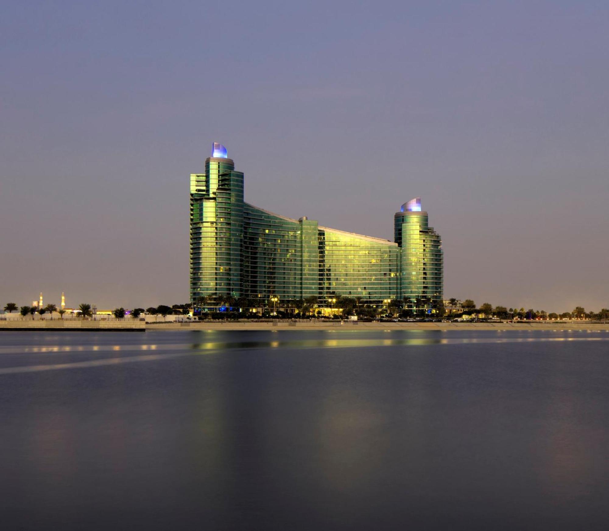 Intercontinental Residence Suites Dubai Festival City By Ihg Zewnętrze zdjęcie The Jumeirah Beach Hotel